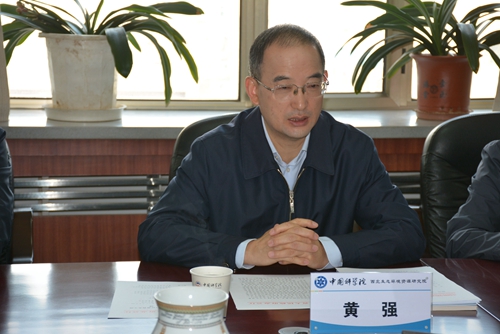 甘肃省常务副省长黄强调研西北研究院